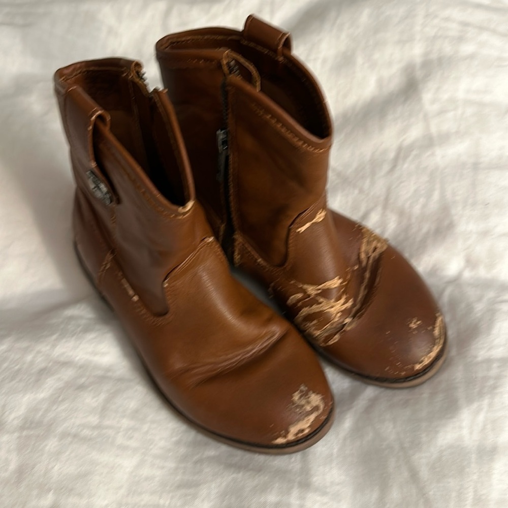 Kids Frye boots